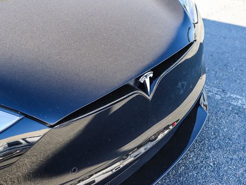 Used 2021 Tesla Model S Long Range image 3