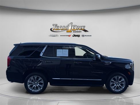 Used 2021 GMC Yukon SLT w/ SLT Luxury Plus Package image 9