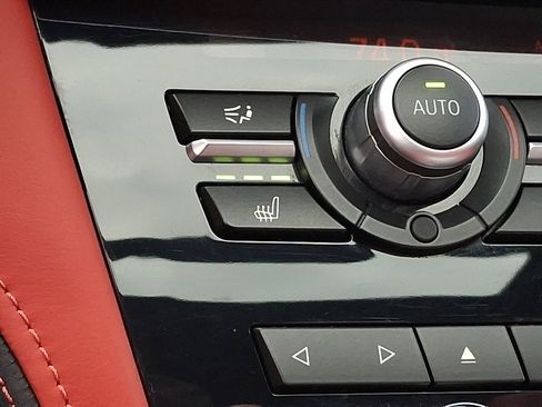 Used 2018 BMW X5 M image 31