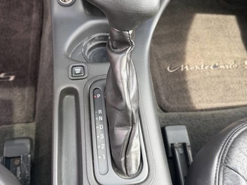 Used 2000 Chevrolet Monte Carlo SS w/ Preferred Equipment Group FWD image 20