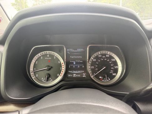 Used 2017 Nissan Titan Platinum Reserve AWD/4WD image 22