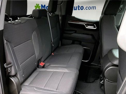 Used 2025 Chevrolet Silverado 1500 LT AWD/4WD image 29