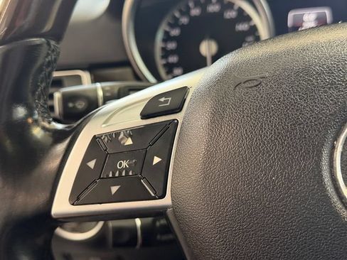 Used 2015 Mercedes-Benz ML 350 4MATIC image 25