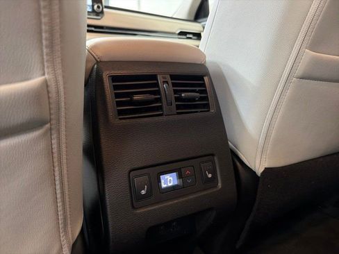Used 2022 Mitsubishi Outlander SEL FWD image 23