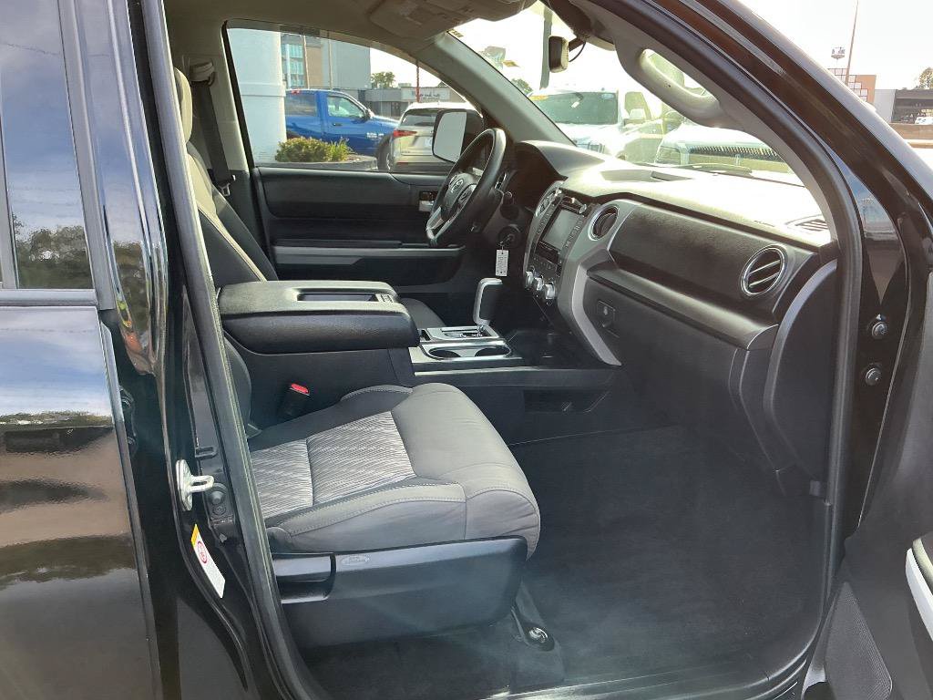 Used 2019 Toyota Tundra SR5 w/ SR5 Upgrade Package RWD image 9