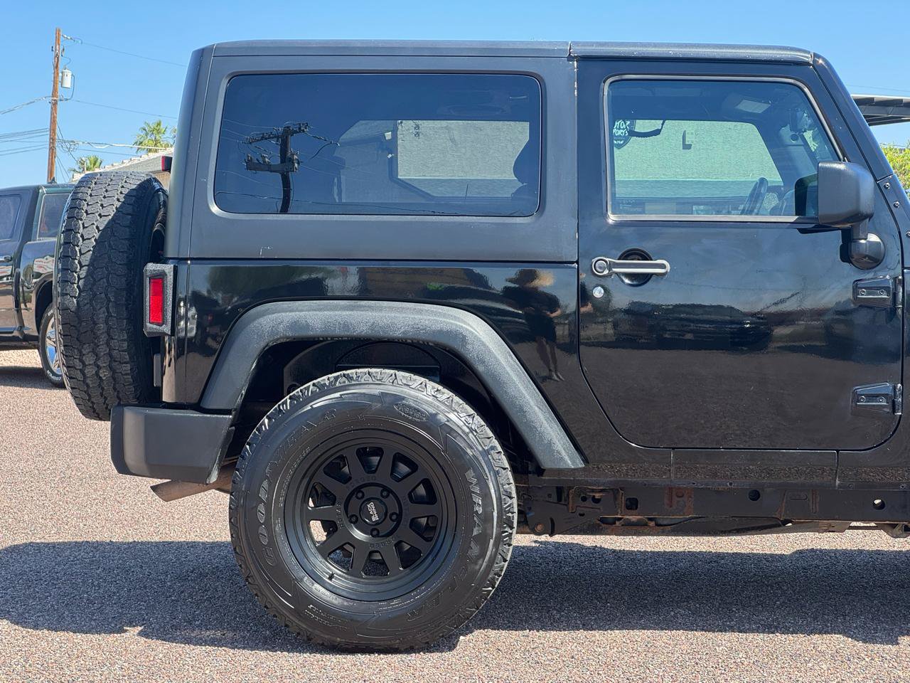 Used 2012 Jeep Wrangler Sport w/ Connectivity Group AWD/4WD image 18