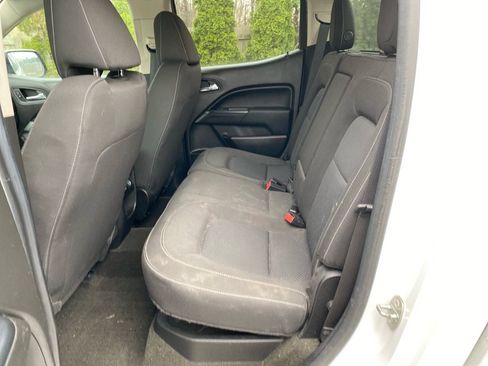 Used 2015 Chevrolet Colorado LT w/ LT Convenience Package image 16