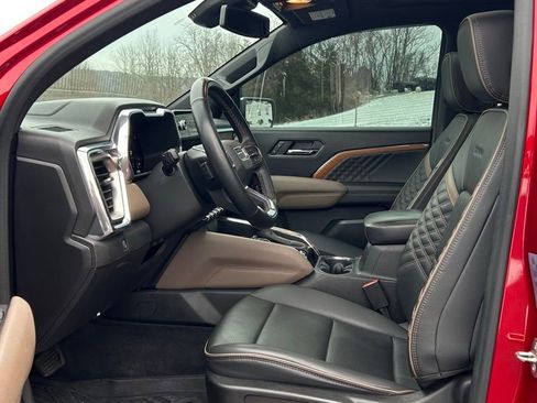 Certified 2023 GMC Canyon Denali image 14