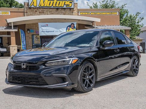 Used 2024 Honda Civic Sport image 9