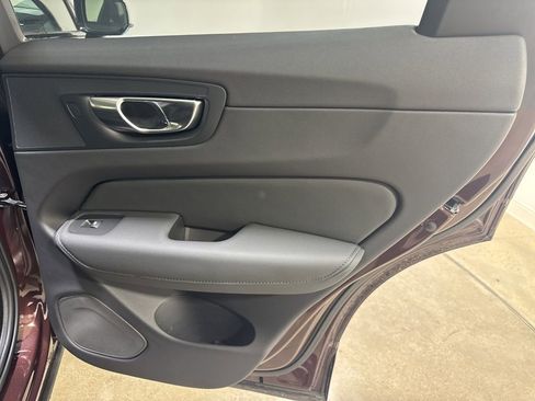New 2026 Volvo XC60 B5 Plus w/ Climate Package image 23