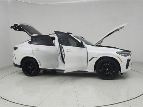 Used 2023 BMW X6 xDrive40i w/ M Sport Package image 79