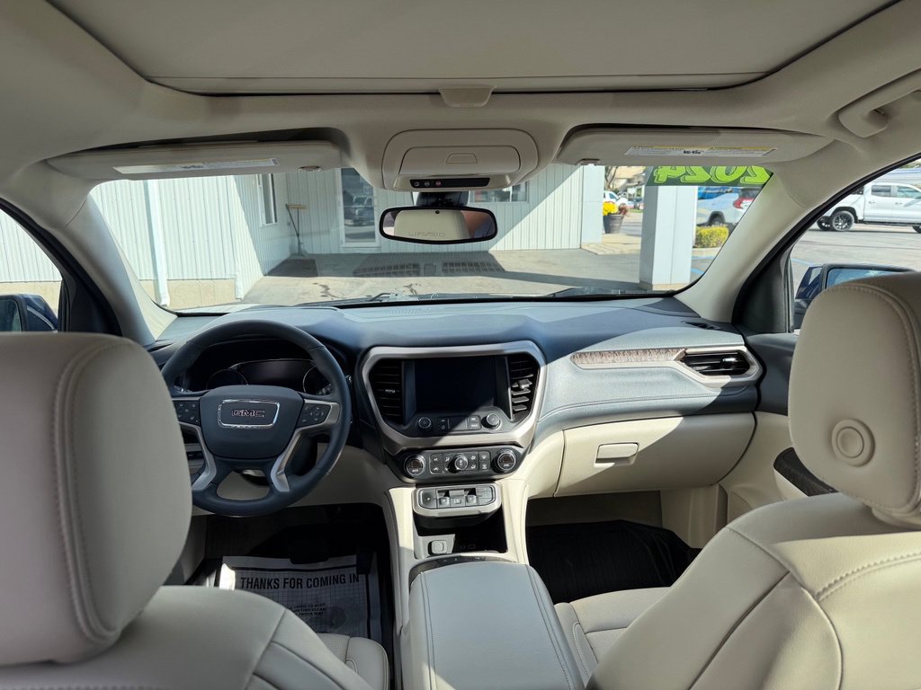 Used 2023 GMC Acadia Denali AWD/4WD image 23