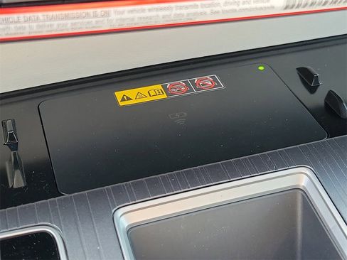 New 2026 Toyota Sienna XLE image 31