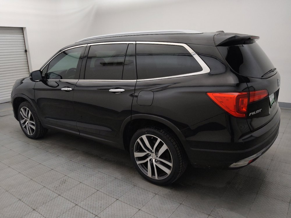Used 2016 Honda Pilot Elite image 3