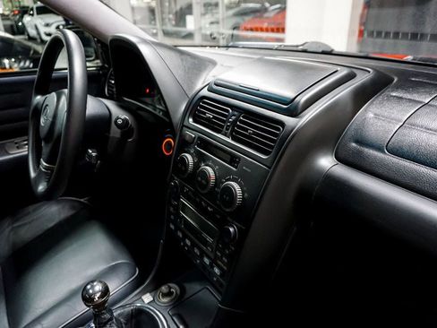 Used 2002 Lexus IS 300 image 90