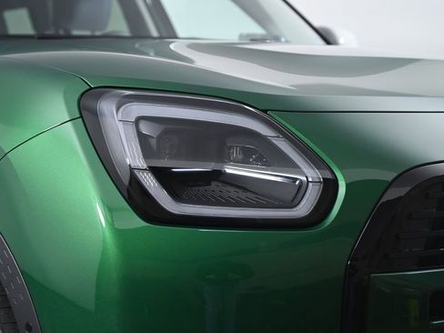 Used 2025 MINI Cooper Countryman S image 5