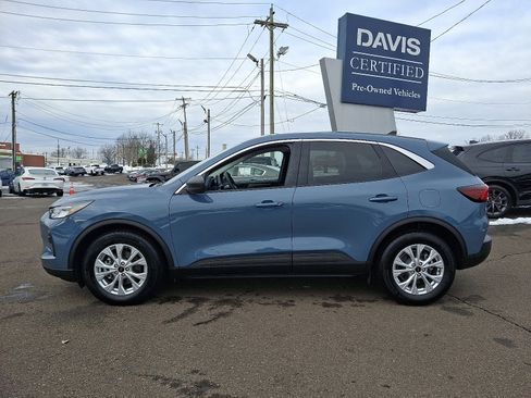 Used 2023 Ford Escape Active w/ Cold Weather Package image 7