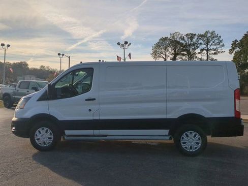 Used 2024 Ford Transit 250 Low Roof w/ Exterior Upgrade Package image 7