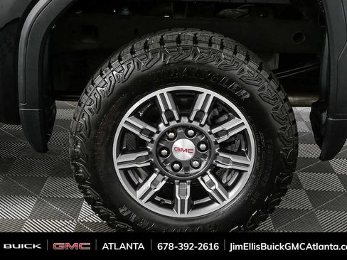 Used 2024 GMC Sierra 1500 AT4 w/ Technology Package image 36