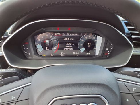 New 2025 Audi Q3 2.0T Premium image 17