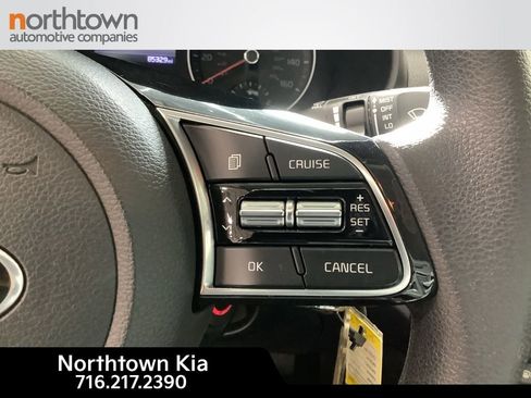 Certified 2019 Kia Forte Sedan image 12