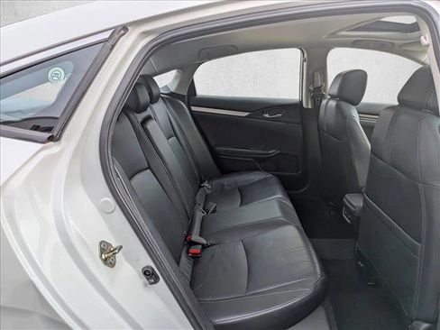 Used 2020 Honda Civic Touring image 22