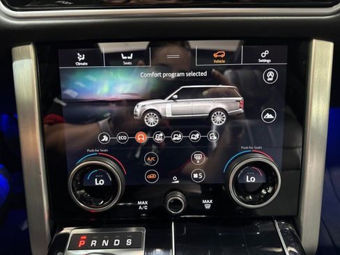 Used 2018 Land Rover Range Rover HSE image 37