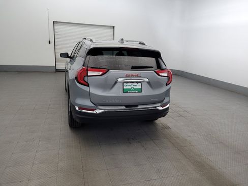 Used 2023 GMC Terrain SLT AWD/4WD image 6