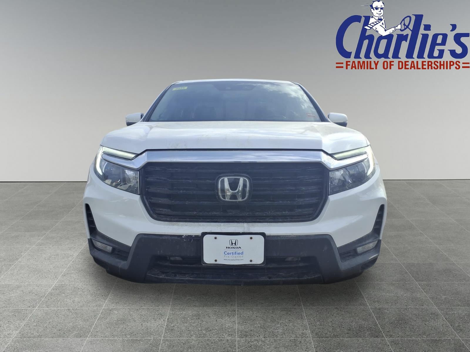 Used 2023 Honda Ridgeline RTL-E image 2