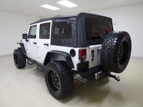 Used 2016 Jeep Wrangler Unlimited Sport w/ Quick Order Package 24S AWD/4WD image 4