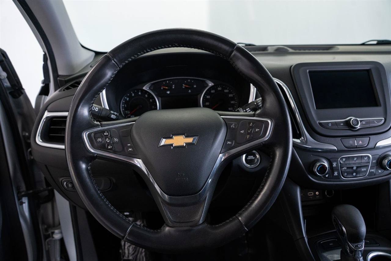 Used 2022 Chevrolet Equinox LT w/ Driver Convenience Package AWD/4WD image 14