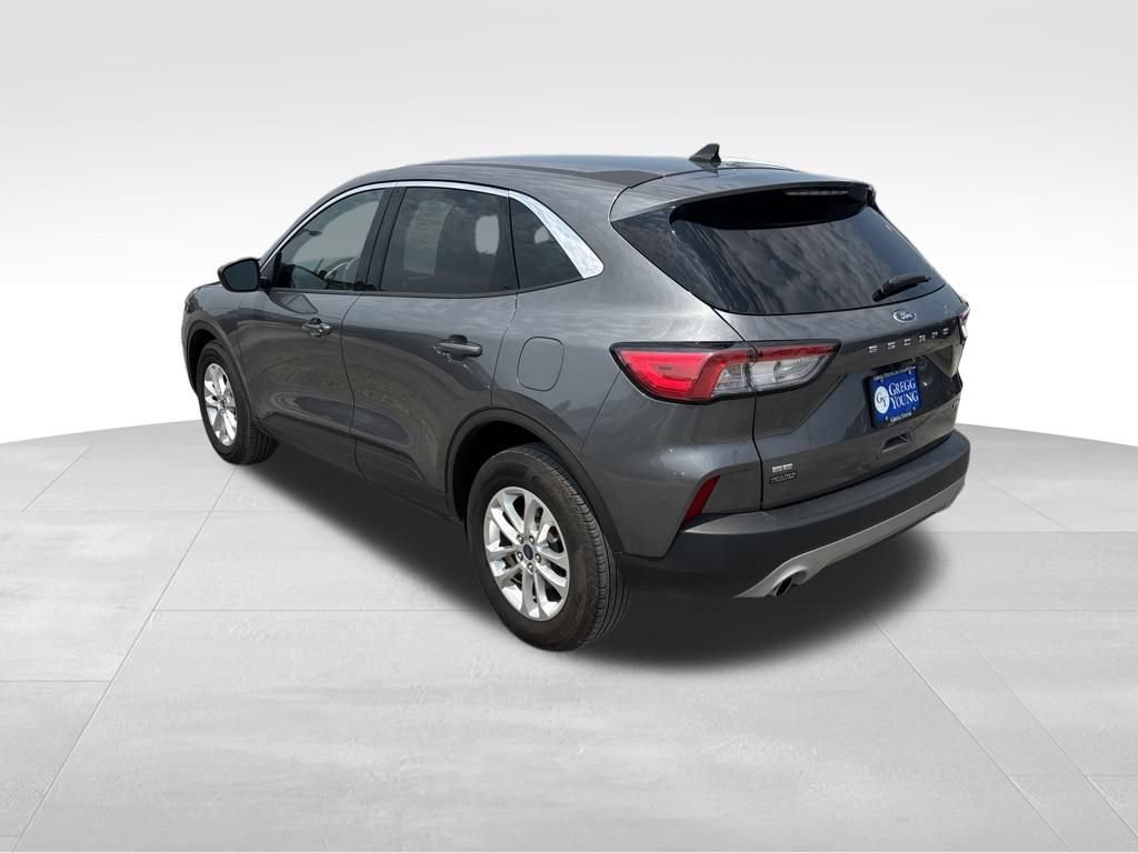 Used 2022 Ford Escape SE AWD/4WD image 4