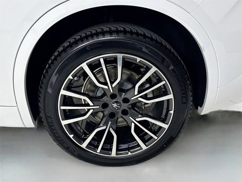 New 2025 Maserati Grecale GT image 10