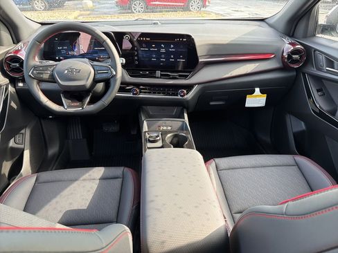 New 2026 Chevrolet Equinox RS FWD image 17