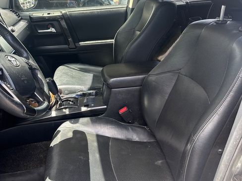 Used 2019 Toyota 4Runner Limited AWD/4WD image 6