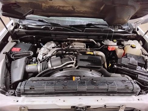 Used 2022 Chevrolet Silverado 3500 W/T w/ WT Convenience Package image 9