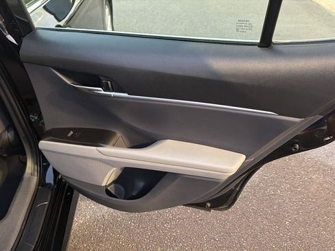 Certified 2022 Toyota Camry LE FWD image 15