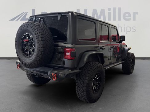 Used 2019 Jeep Wrangler Unlimited Rubicon AWD/4WD image 5