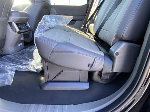 New 2026 Ford F250 Platinum w/ Platinum Plus Package image 31