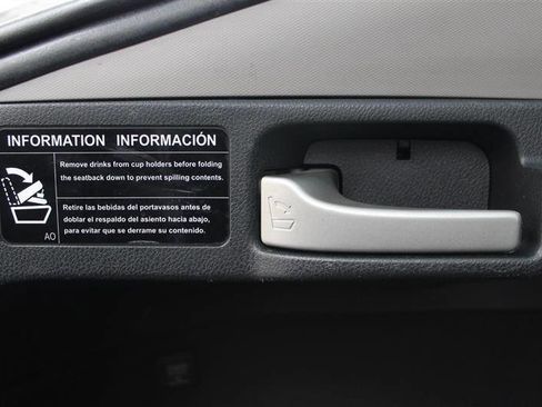 Used 2014 Honda Crosstour EX image 29