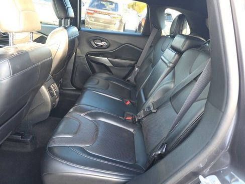 Used 2019 Jeep Cherokee High Altitude image 19