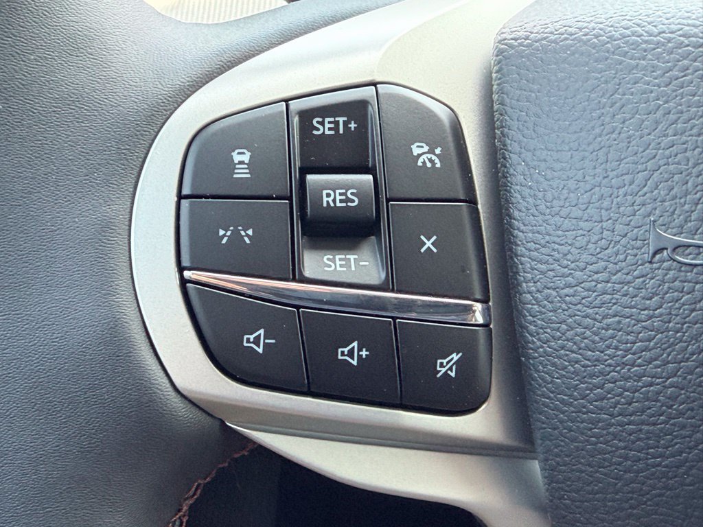 New 2026 Ford Explorer Active w/ Active Comfort Package RWD image 20