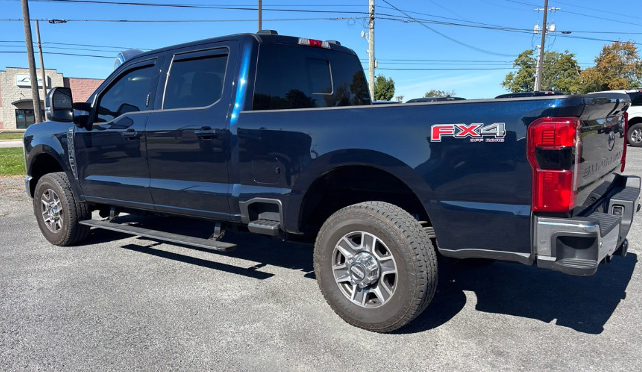 Used 2024 Ford F350 Lariat w/ Lariat Ultimate Package AWD/4WD image 4
