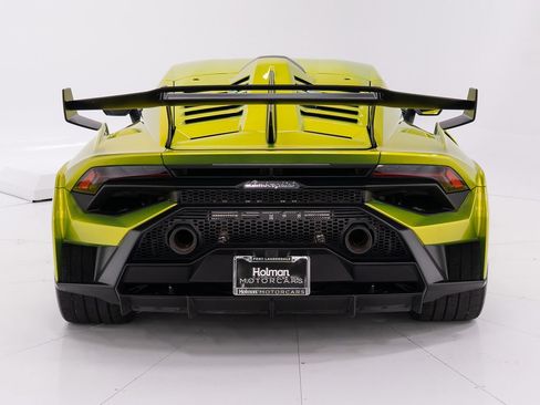 Used 2023 Lamborghini Huracan STO RWD image 4