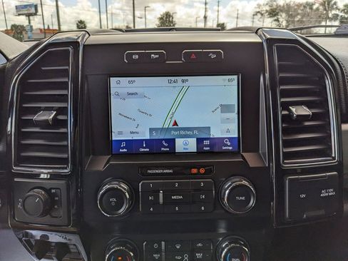 Used 2021 Ford F250 Lariat image 28