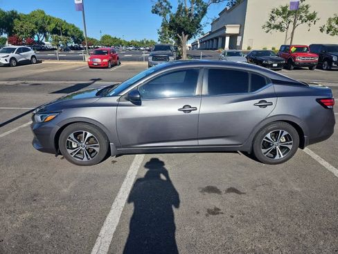 Used 2021 Nissan Sentra SV w/ Electronics Package FWD image 4