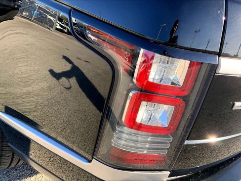 Used 2016 Land Rover Range Rover Long Wheelbase Supercharged image 26