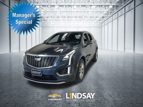 Used 2021 Cadillac XT5 Premium Luxury image 1