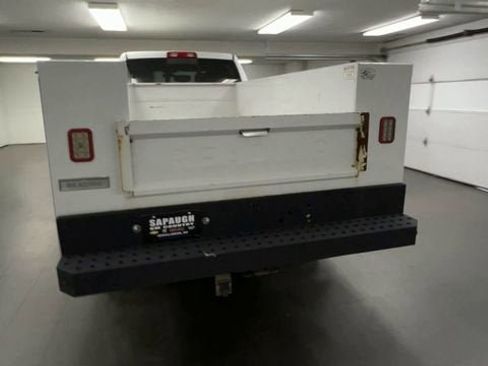 Used 2022 RAM 3500 Tradesman AWD/4WD image 7