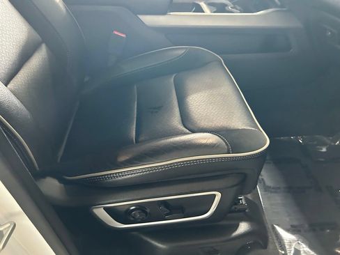 Used 2021 RAM 1500 Laramie AWD/4WD image 41